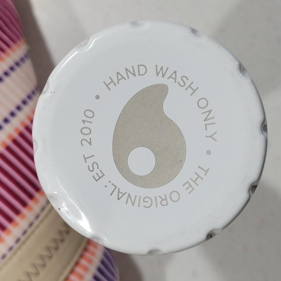 Sip by S'well Penguin Thermos - Picture 4 of 5